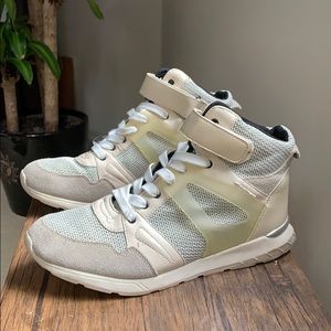 Barely worn tan high top sneakers
